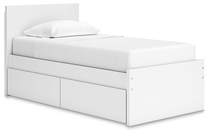 Onita - Panel Platform Bed image 1