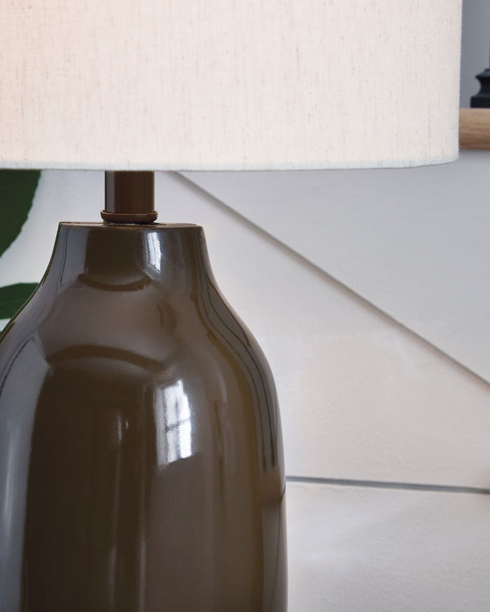 Jyler - Terracotta Table Lamp - Brown image 4