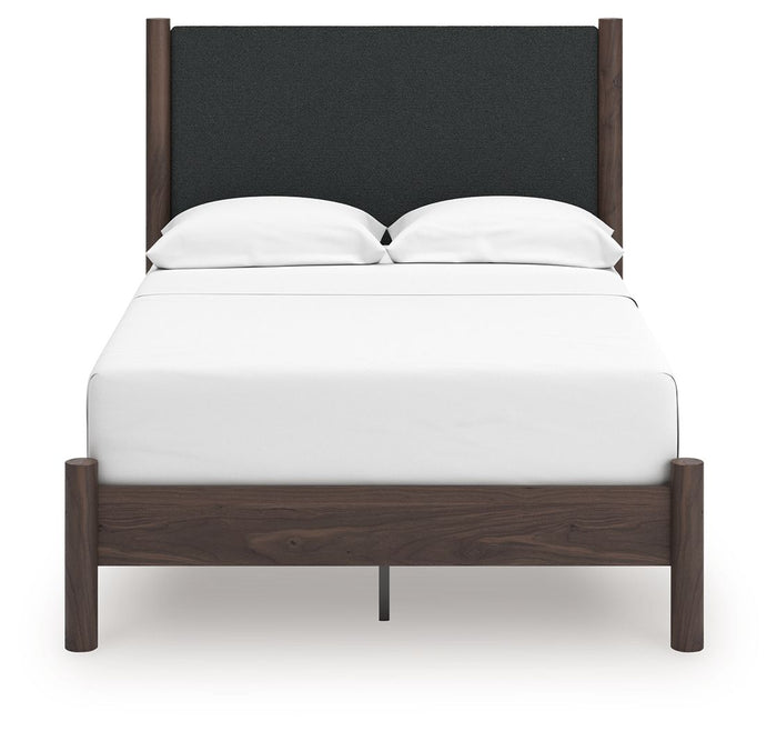 Pamytta - Upholstered Panel Platform Bed image 3