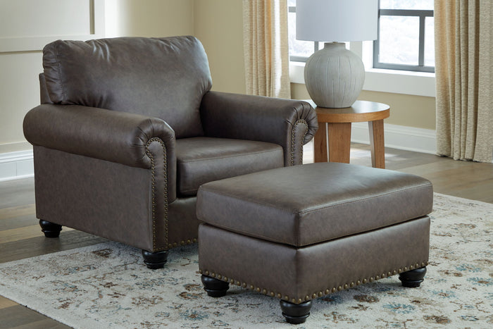 Roxmere - Living Room Set image 1