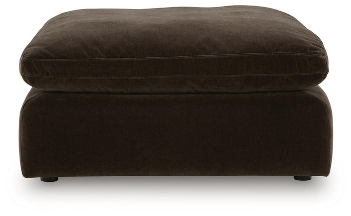 Maxton Heights - Oversized Accent Ottoman image 5