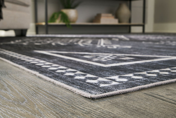 Arloman - Area Rug image 4