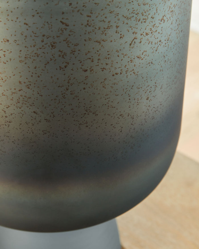Pennmore - Vase image 8