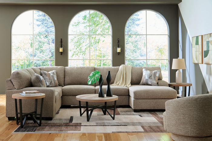 Newellen - 3 Piece Sectional image 9