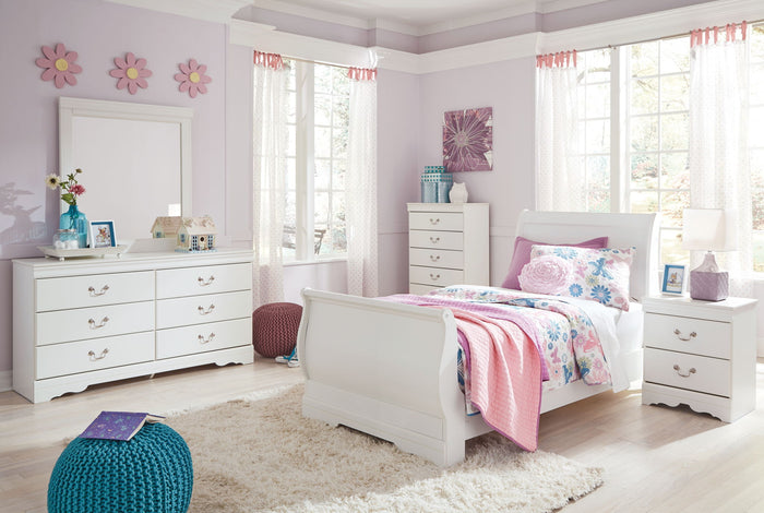 Anarasia - Sleigh Bed Set image 1