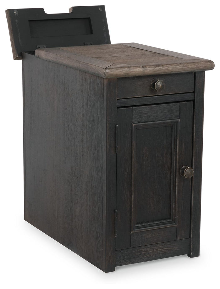 Tyler Creek - Chair Side End Table - Grayish Brown / Black image 2
