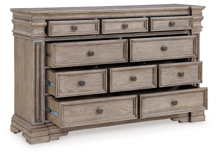 Blairhurst - Panel Bedroom Set image 3