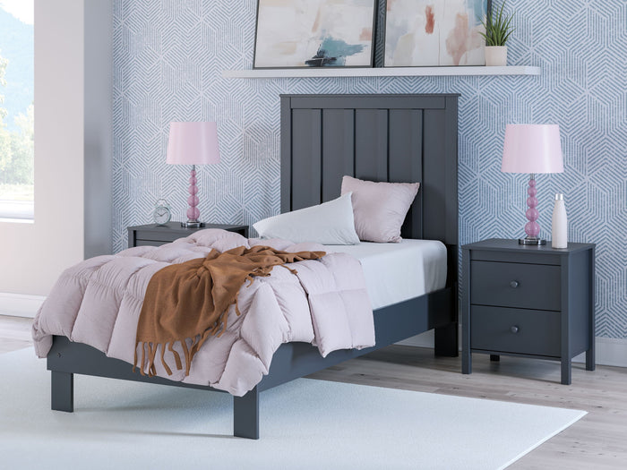 Simmenfort - Platform Bed With Panel Headboard image 4