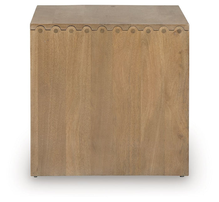 Ella Grove - Rectangular Table image 8