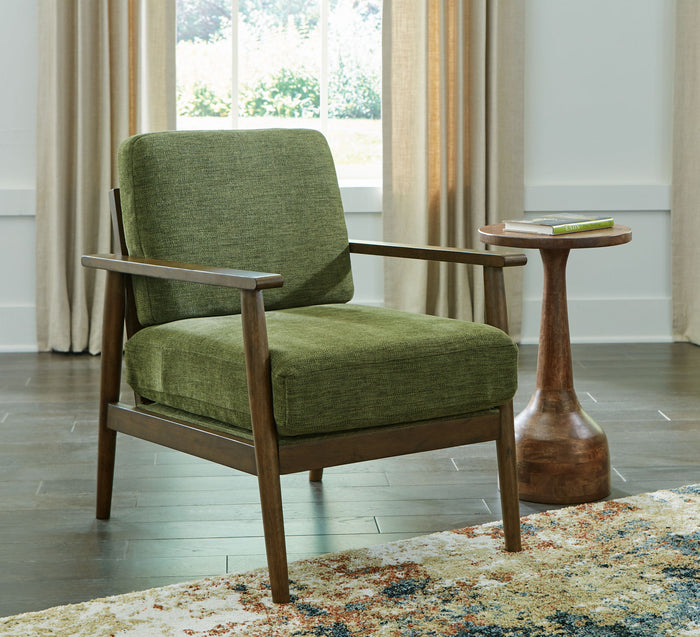 Bixler - Showood Accent Chair image 8