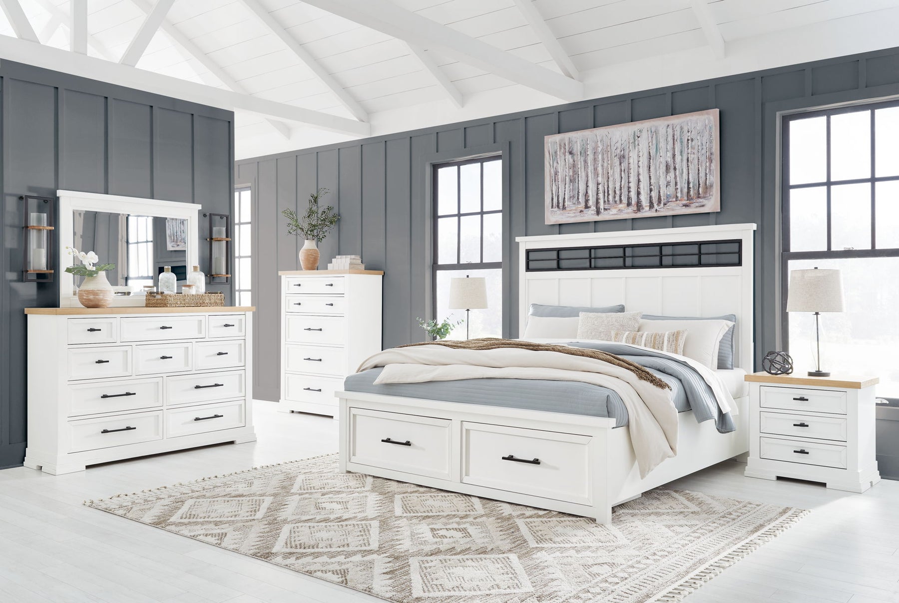 White / 6 Pc. Bed, Dresser, Mirror, Chest / California King