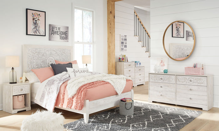 Paxberry - Six Drawer Dresser - Vinyl-Wrapped - Whitewash image 4