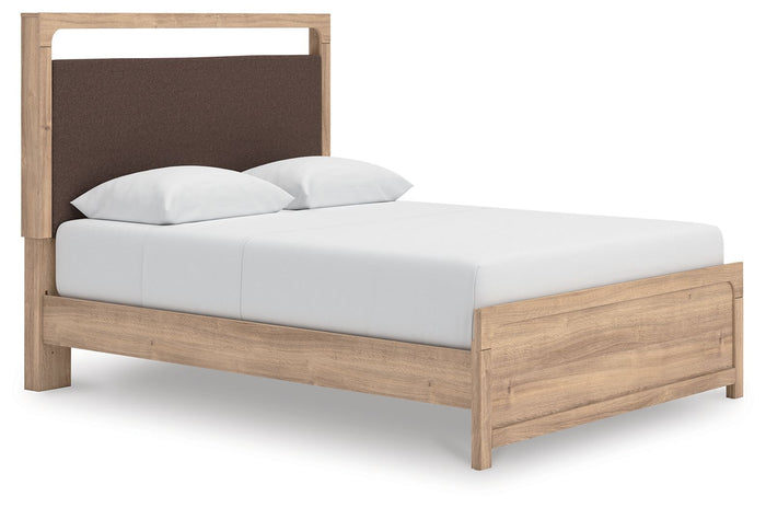 Kinlanni - Upholstered Platform Bed image 1