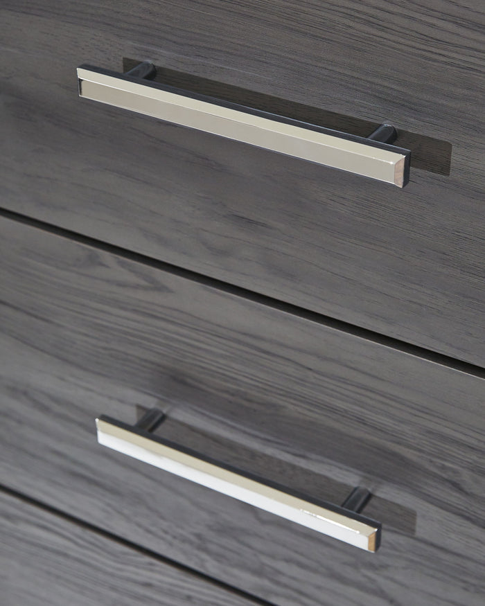 Lodanna - Five Drawer Chest - Gray image 3