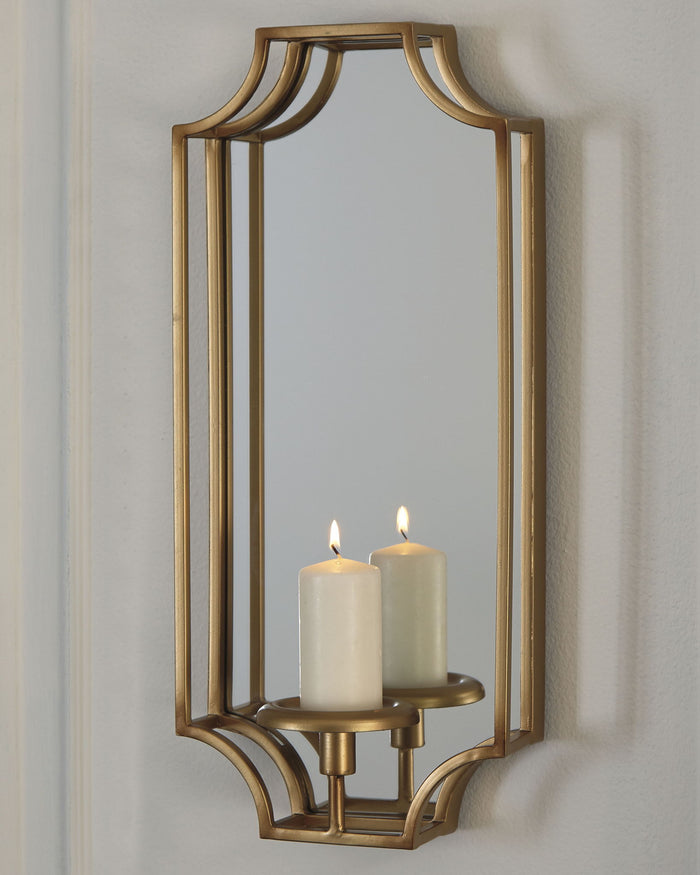 Dumi - Wall Sconce - Gold Finish image 2