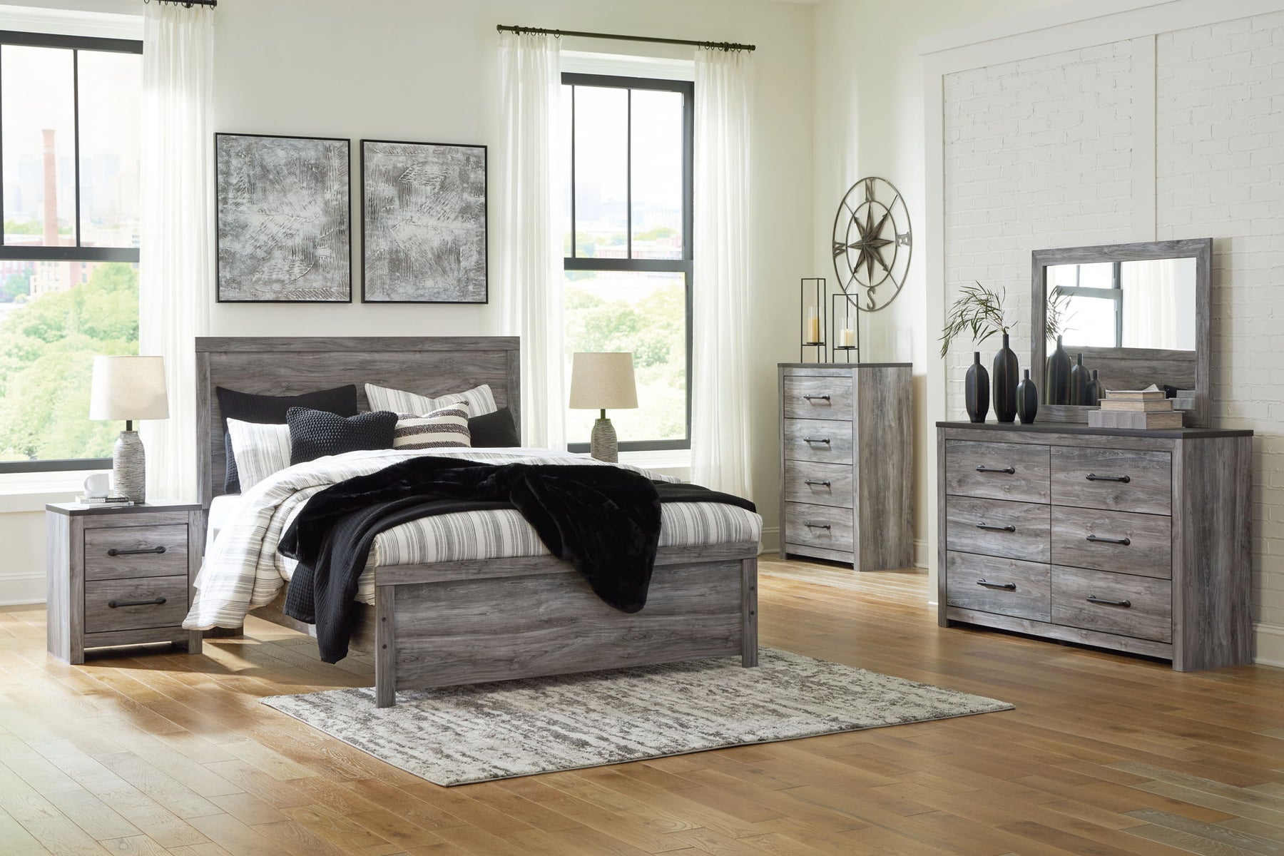 Dark Gray / 5 Pc. Bed, Dresser, Mirror, Chest / Queen