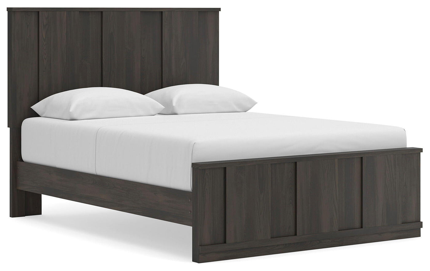 Shaehartin - Queen Panel Platform Bed - Dark Brown