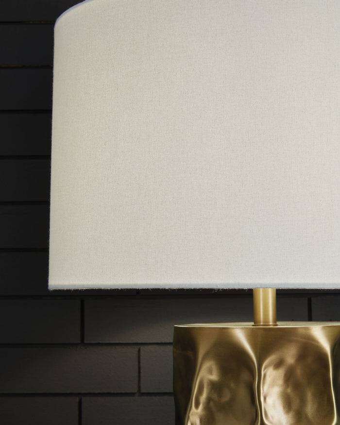 Marshawn - Metal Table Lamp - Gold Finish image 4
