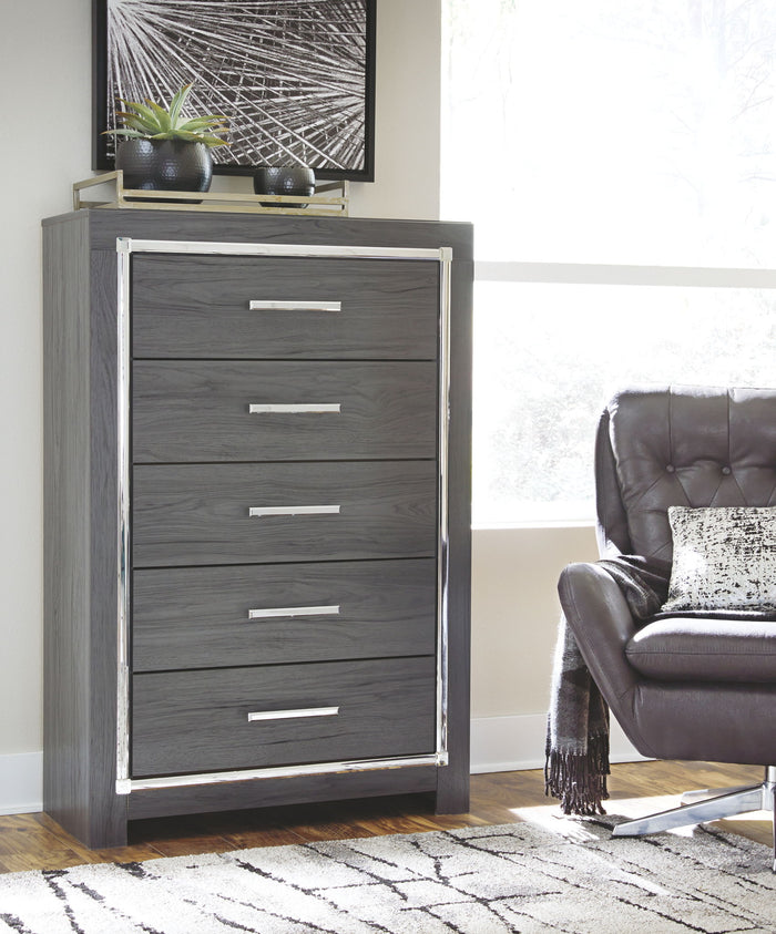 Lodanna - Five Drawer Chest - Gray image 4