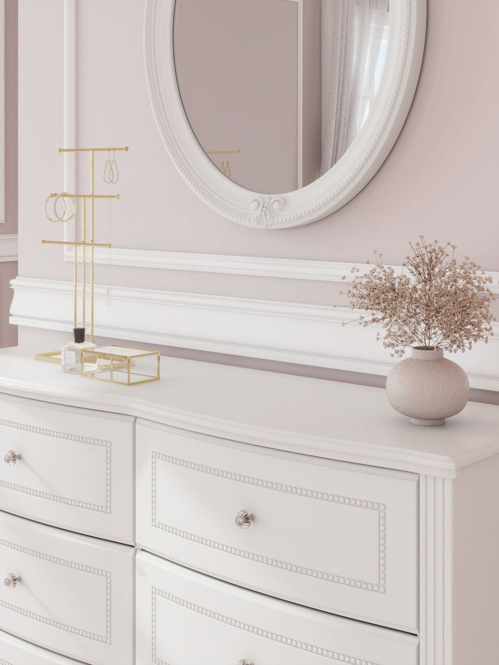 Kozlani - Six Drawer Dresser image 7