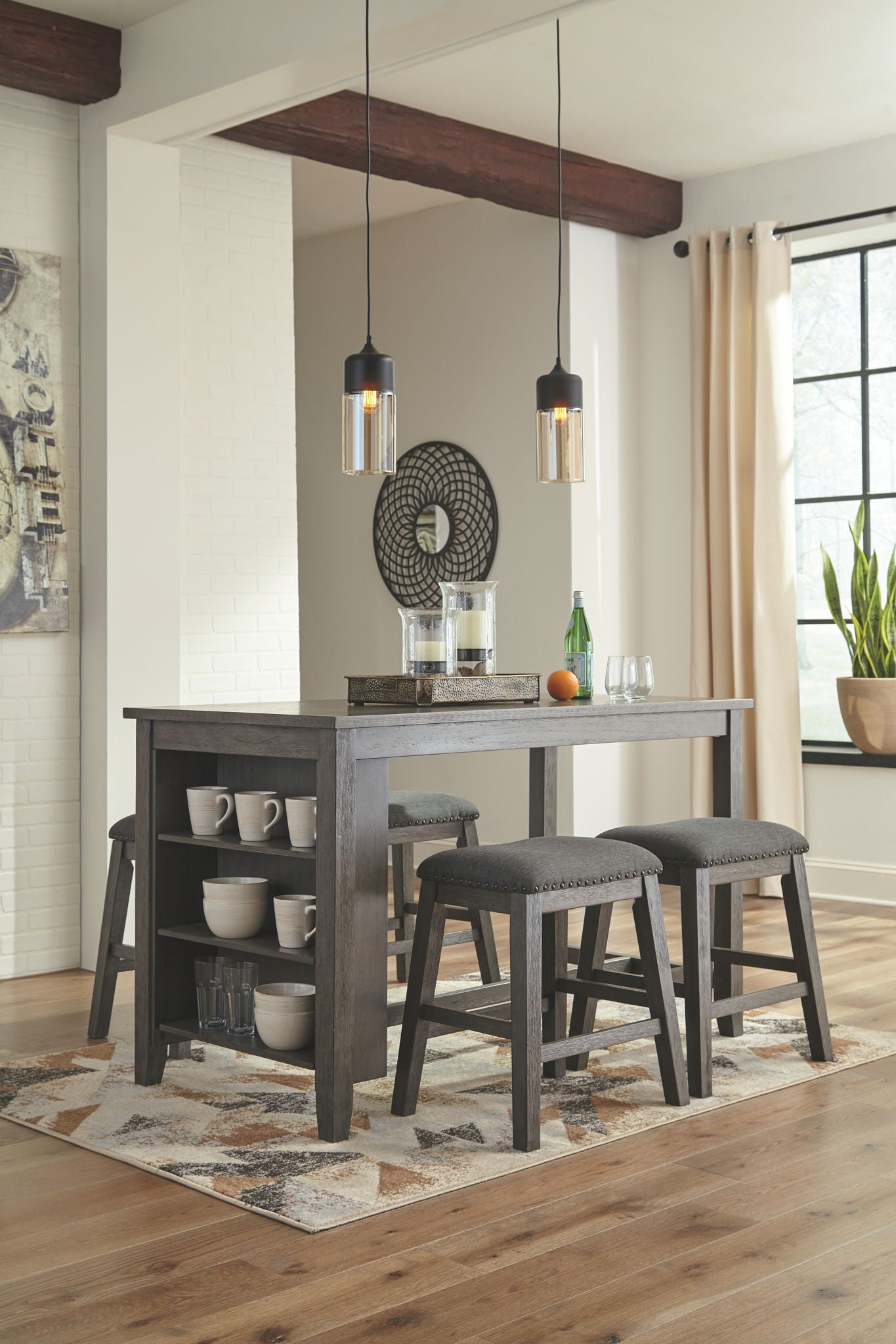 Gray / 5 Pc. Table, 4 Upholstered Stools