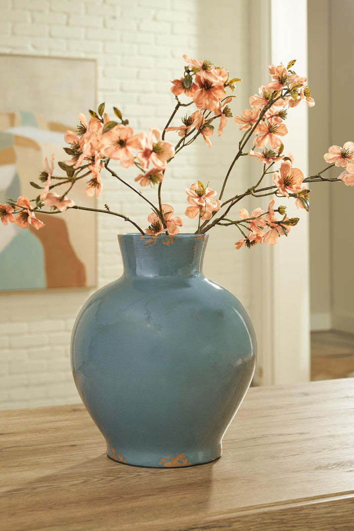 Giliburgh - Vase image 8