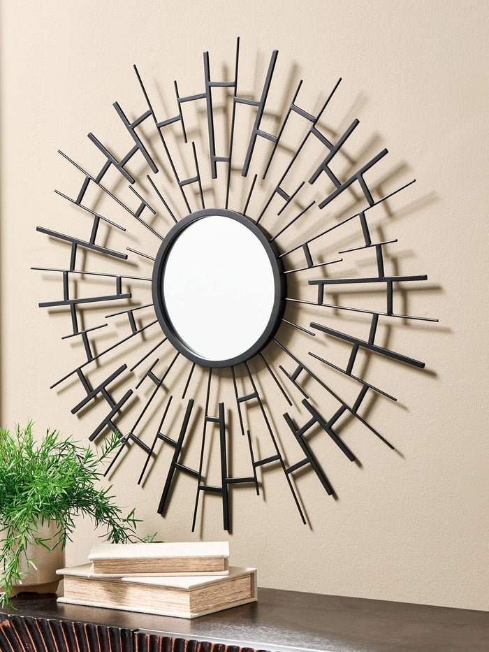 Garrenworth - Accent Mirror - Black image 3