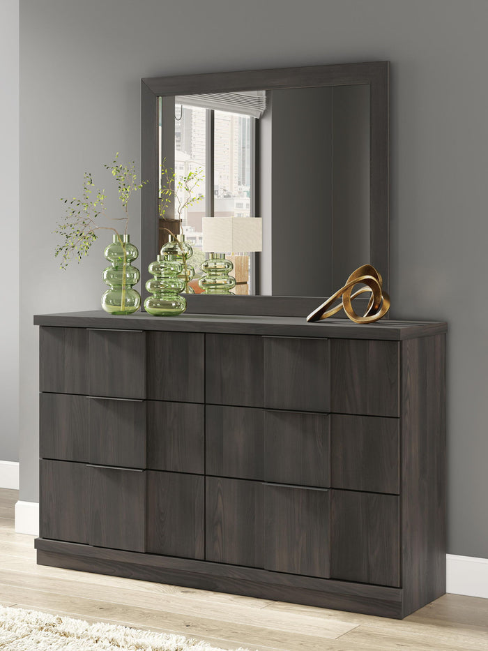 Shaehartin - Six Drawer Dresser image 8