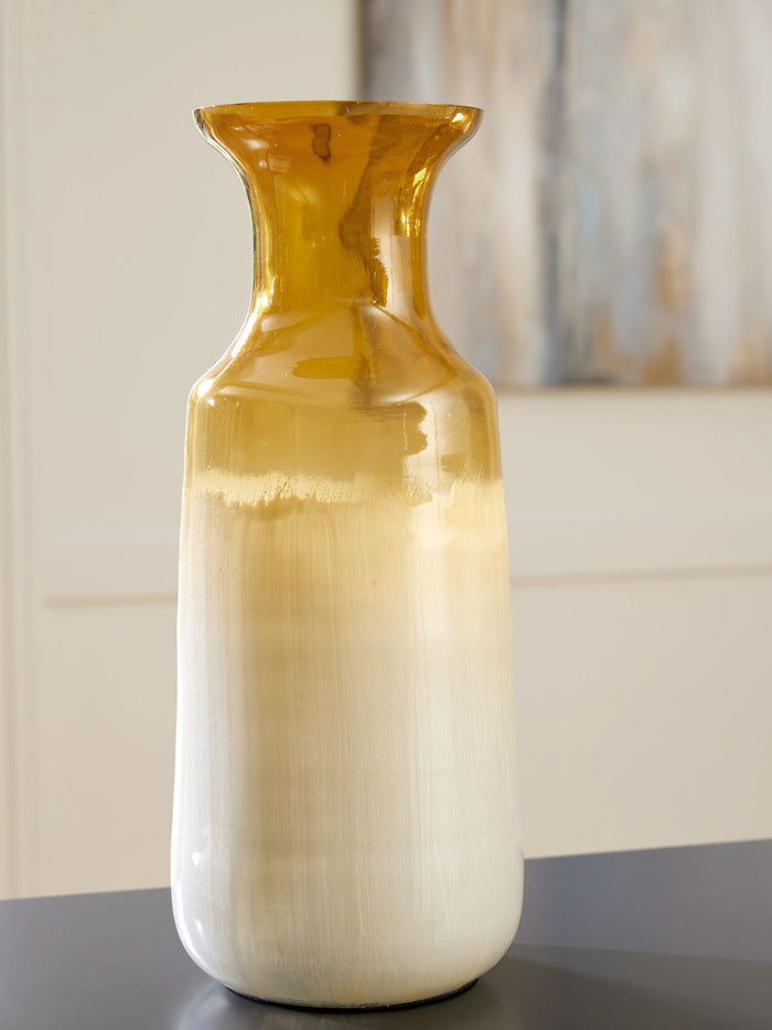 Wynburg - Vase image 7