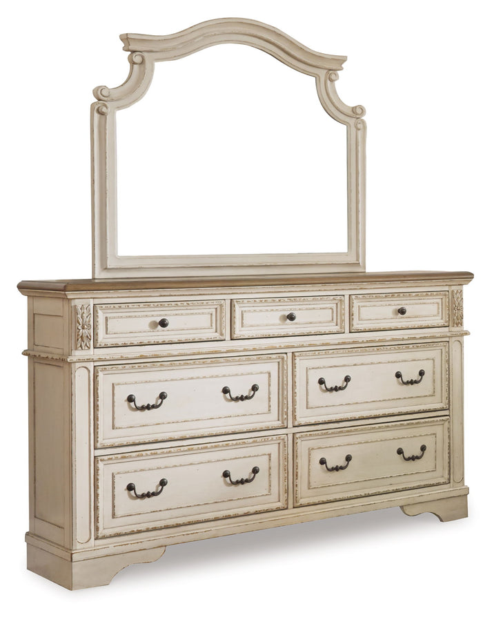 Realyn - Dresser image 2