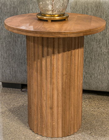Light Brown / End Tables